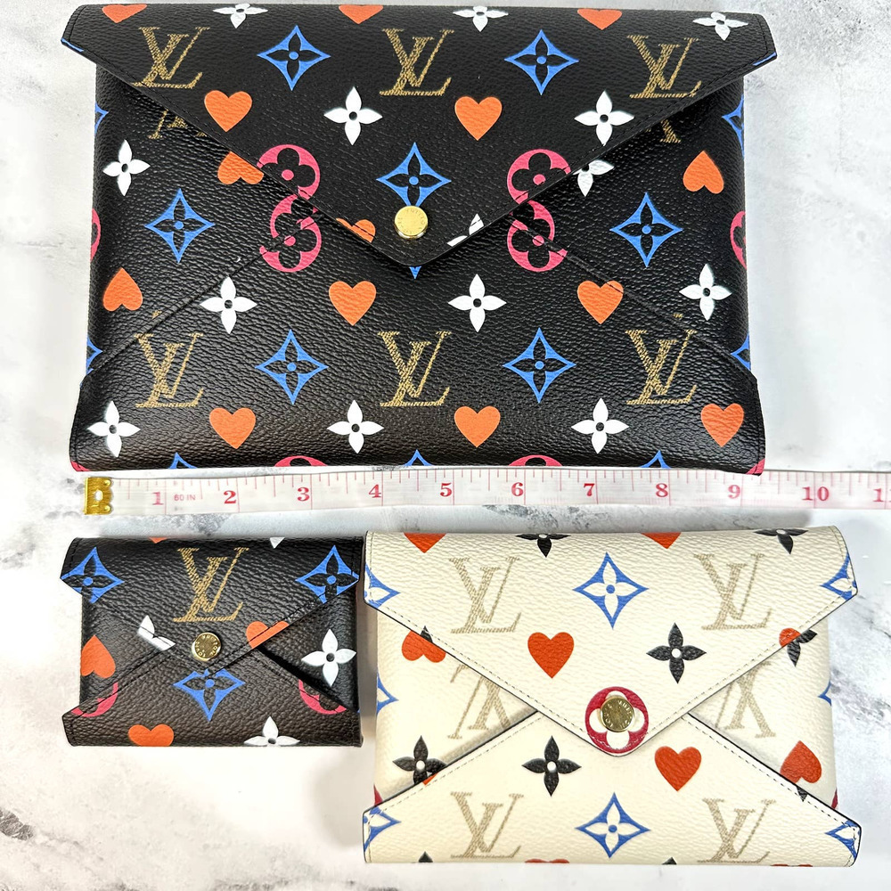 Louis Vuitton Game On Kirigami 3-Pochettes b&w hearts LV wallet/bags Rare Auth - Picture 4 of 12